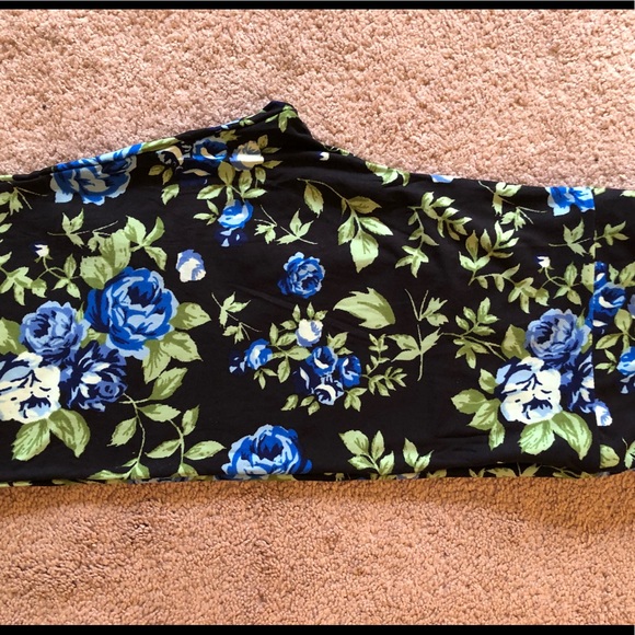 LuLaRoe Pants - LuLaRoe TC leggings